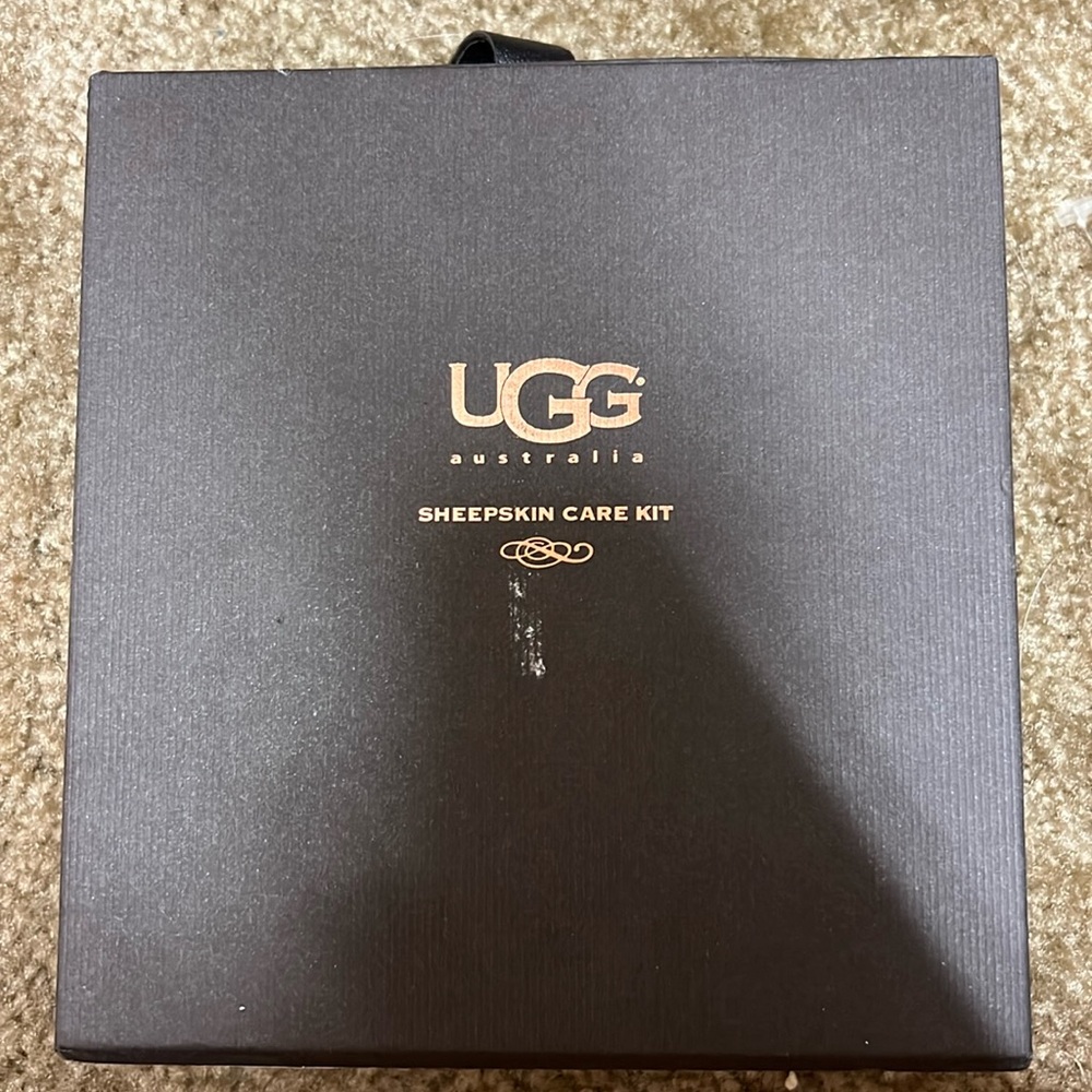 Ugg Australia Sheepskin Care Kit